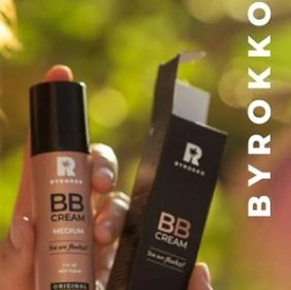 BYROKKO - Magic BB Cream - Medium - Foundation En Cremé In 1 - Voor Alle Huidtypes - 30 ML - Afbeelding 3