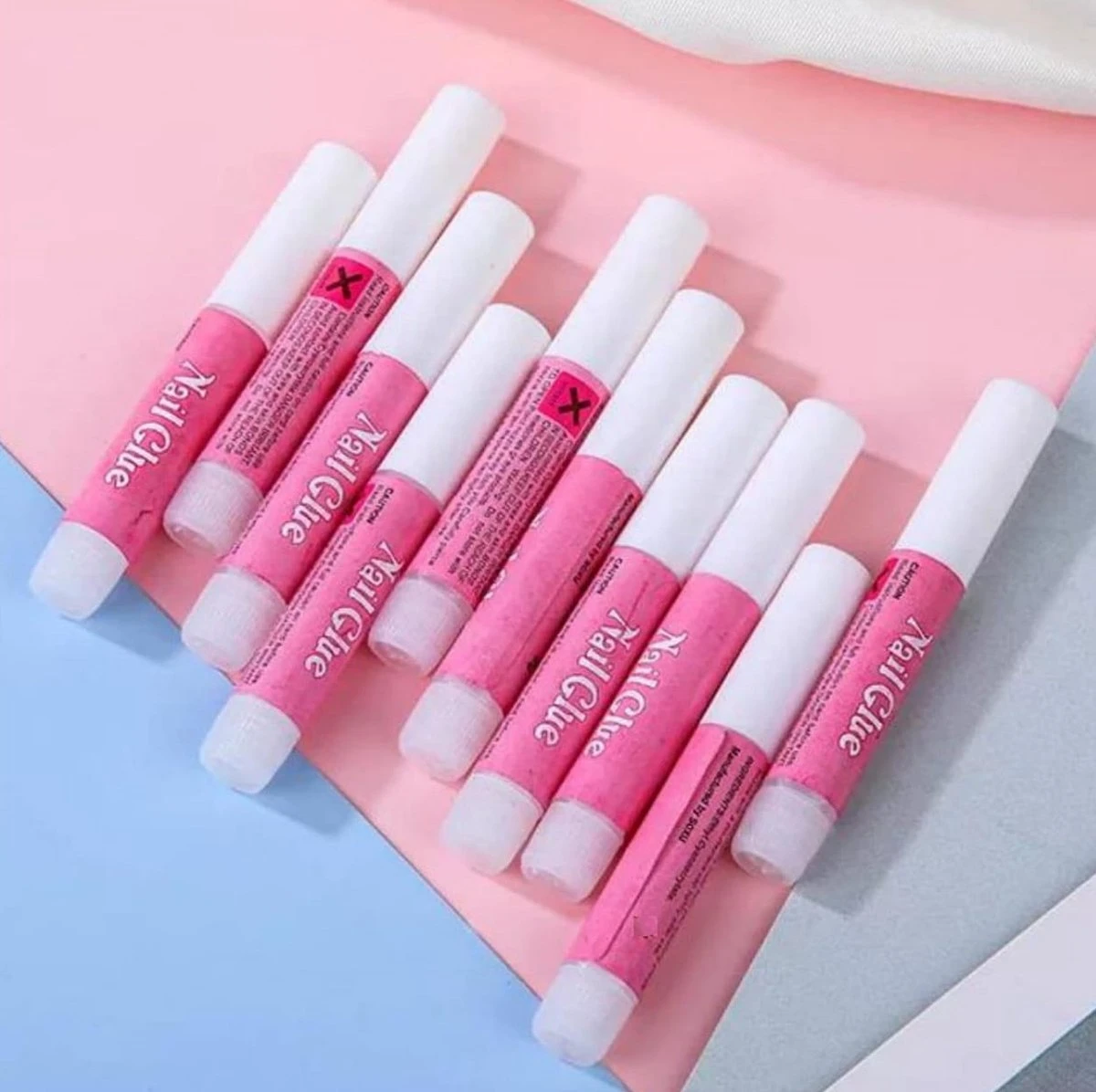 Nagellijm - 20 Stuks à 1 Gram - Lijm Nagels - Lijm Kunstnagels - Lijm Tips - Nagellijm Voor Nepnagels - Nagellijm Voor Tips - Nagellijm Voor Kunstnagel - Nagellijm Steentjes - Tiplijm - Nail Glue - Glue Tips - Nageltips - Tip Lijm Kunstnagels