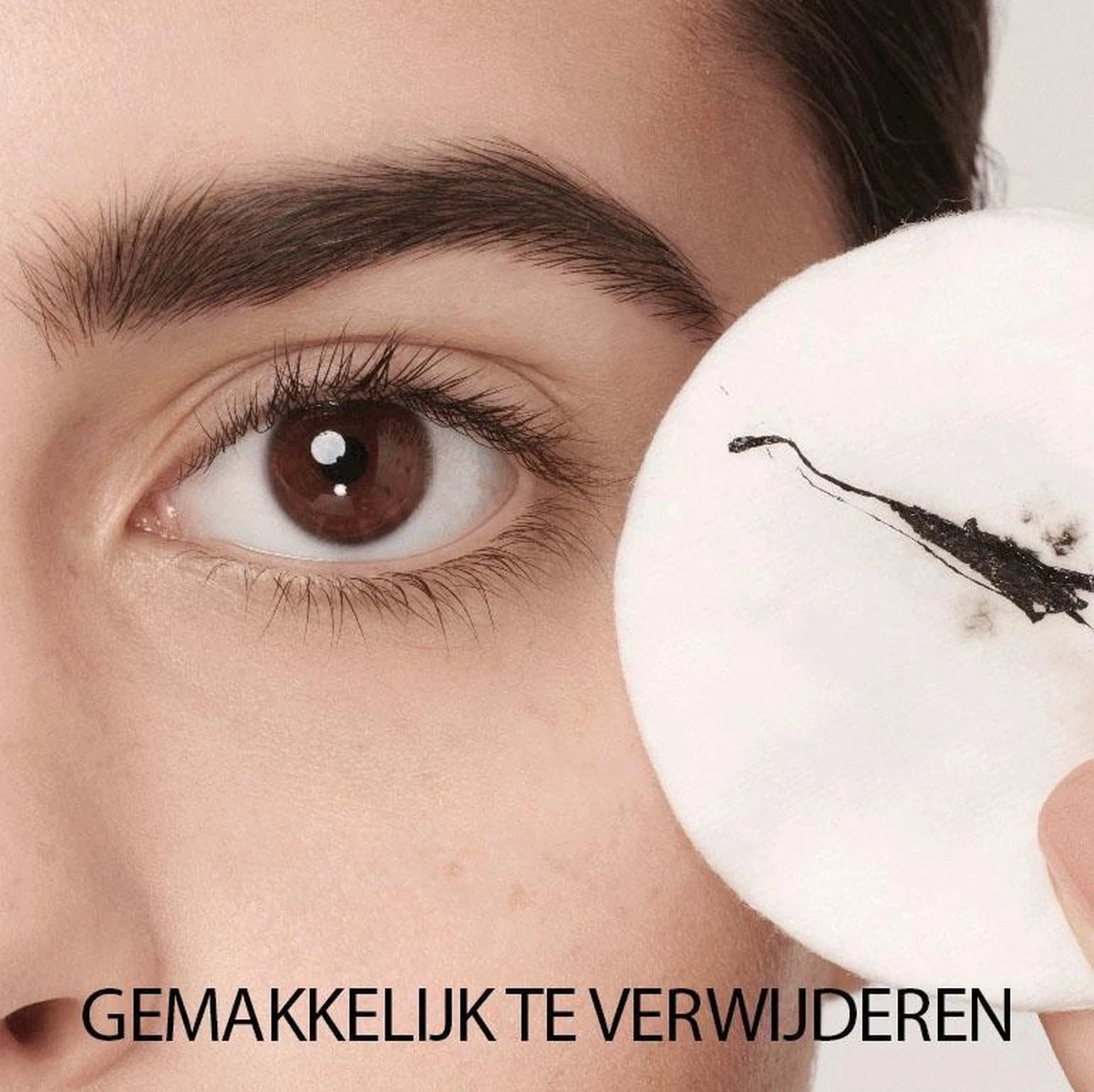 Maybelline New York Tattoo Studio Tattoo Liner - Liquid Ink - 710 Inked Black – Zwart - Ultra Langhoudende Liquid Eyeliner - Afbeelding 17