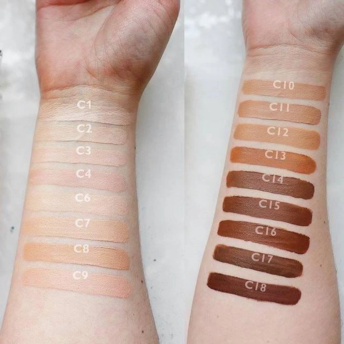 Makeup Revolution - (Conceal & Define Concealer) 3.4 Ml C3 - Afbeelding 4