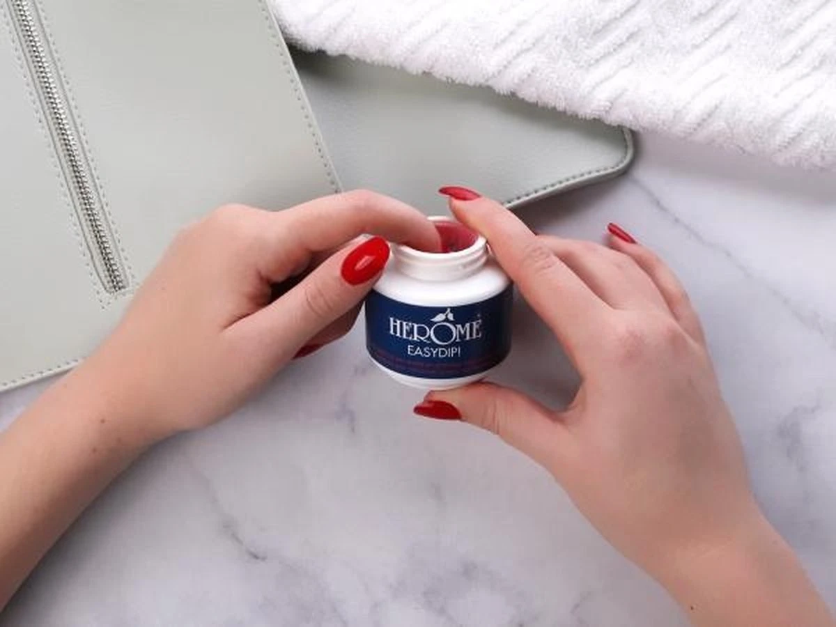 Herome Easydip Nagellakremover Nagellakverwijderaar - In Een Potje Met Ingebouwde Borsteltjes - Navulbaar Met Caring Nail Polish Remover - Afbeelding 5